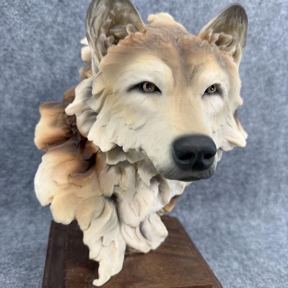 Vintage Stephen Herrero Wolf‎ Animal Sculpture "Solitude" 683/4000 Home Decor - Picture 3 of 11